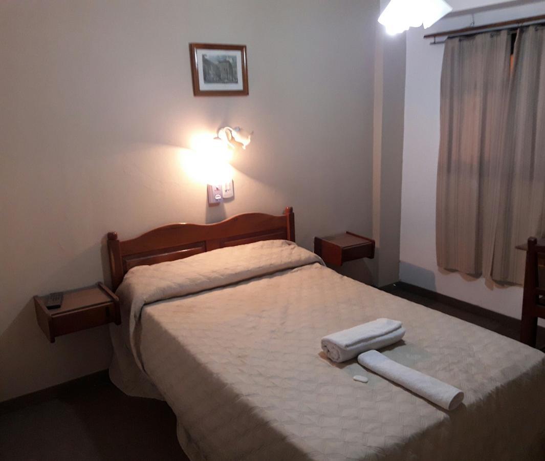 Hotel Daives Termas de Río Hondo Dış mekan fotoğraf